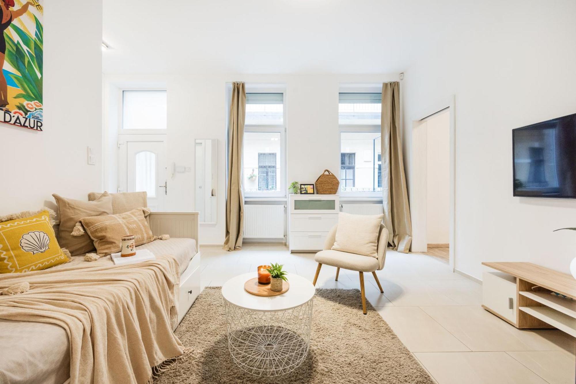 Designer Boutique 2R Walk To Opera House & Basilica Apartment Budapest Exterior photo